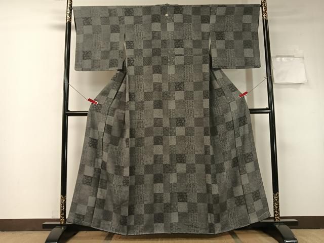 平和屋着物 小紋師 鈴木秋治 江戸小紋 寄せ小紋柄 黒地 正絹 vp