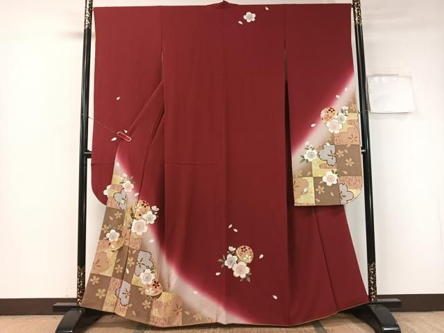 平和屋着物 豪華振袖 駒刺繍 市松舞桜毬文 暈し染め 金彩 京都きもの友禅扱い 正絹 vp