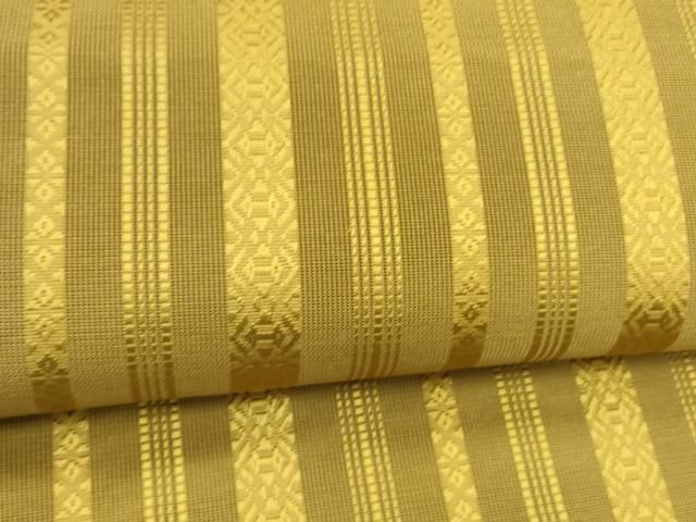 紗献上 山吹茶色