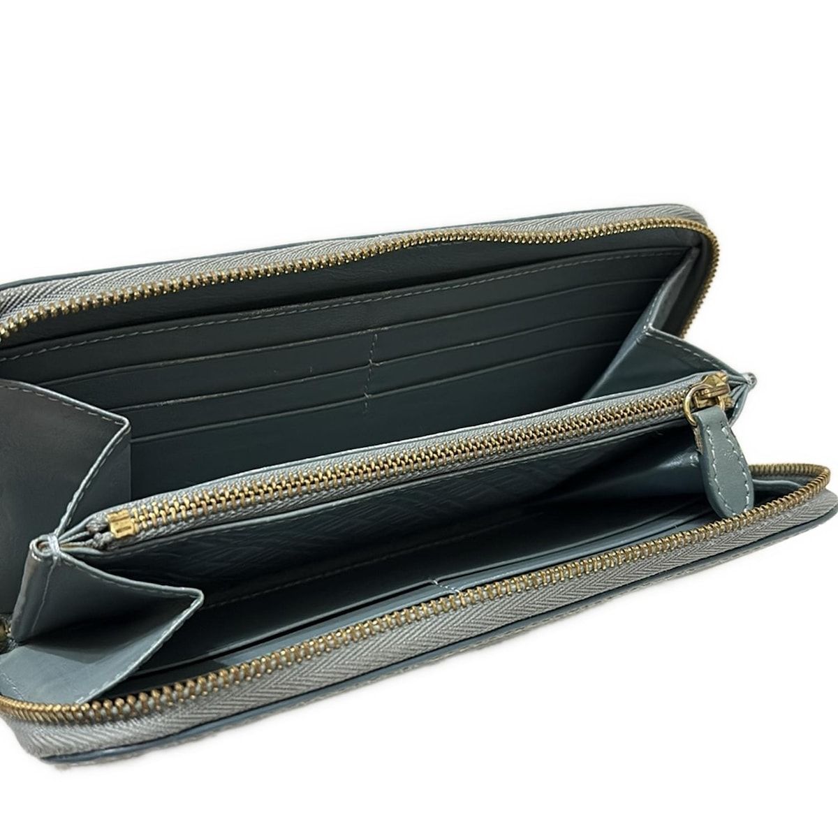  BURBERRY バーバリー 長財布 - カーキ ラウンドファスナー レザー その他 小物