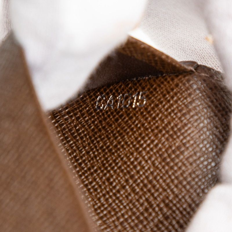  ルイ ヴィトン タイガ アンヴェロップ カルト ドゥヴィジット M 30928 グリズリ ダークブラウン レザー レディース LOUIS VUITTON 227-44603 カードケース 小物