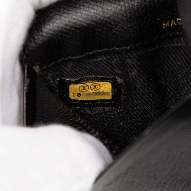 CHANEL ブラック レザー 名刺入れ シャネル ココボタン カードケース 名刺入れ ブラック レザー