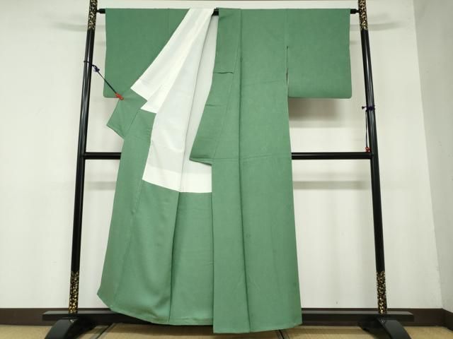  平和屋着物 上質な色無地 舞花地紋 薄緑色 正絹 ud 色無地 着物