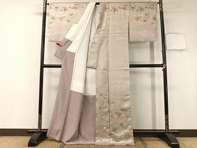 平和屋着物 訪問着 駒刺繍 立波花松文 金彩 正絹 vp