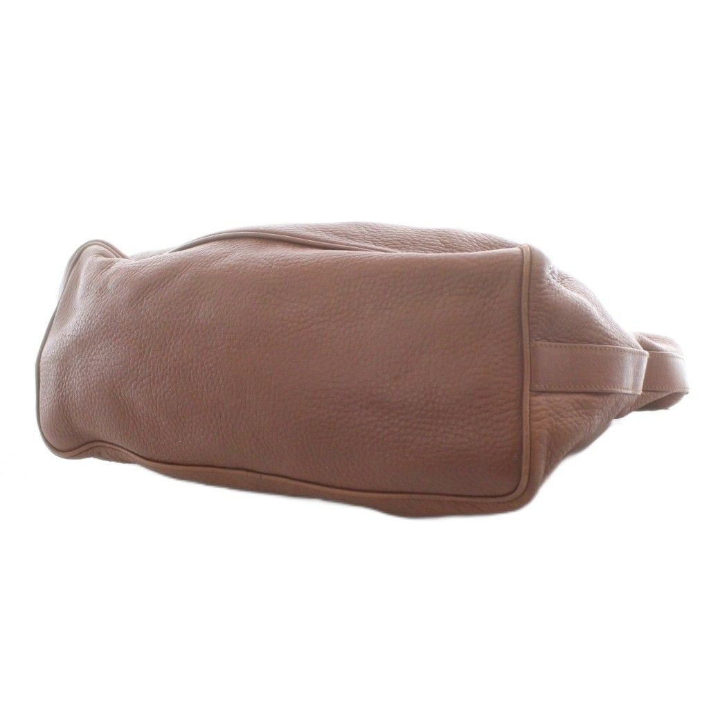 ボッテガヴェネタ BOTTEGA VENETA イントレチャートハンドル レザー