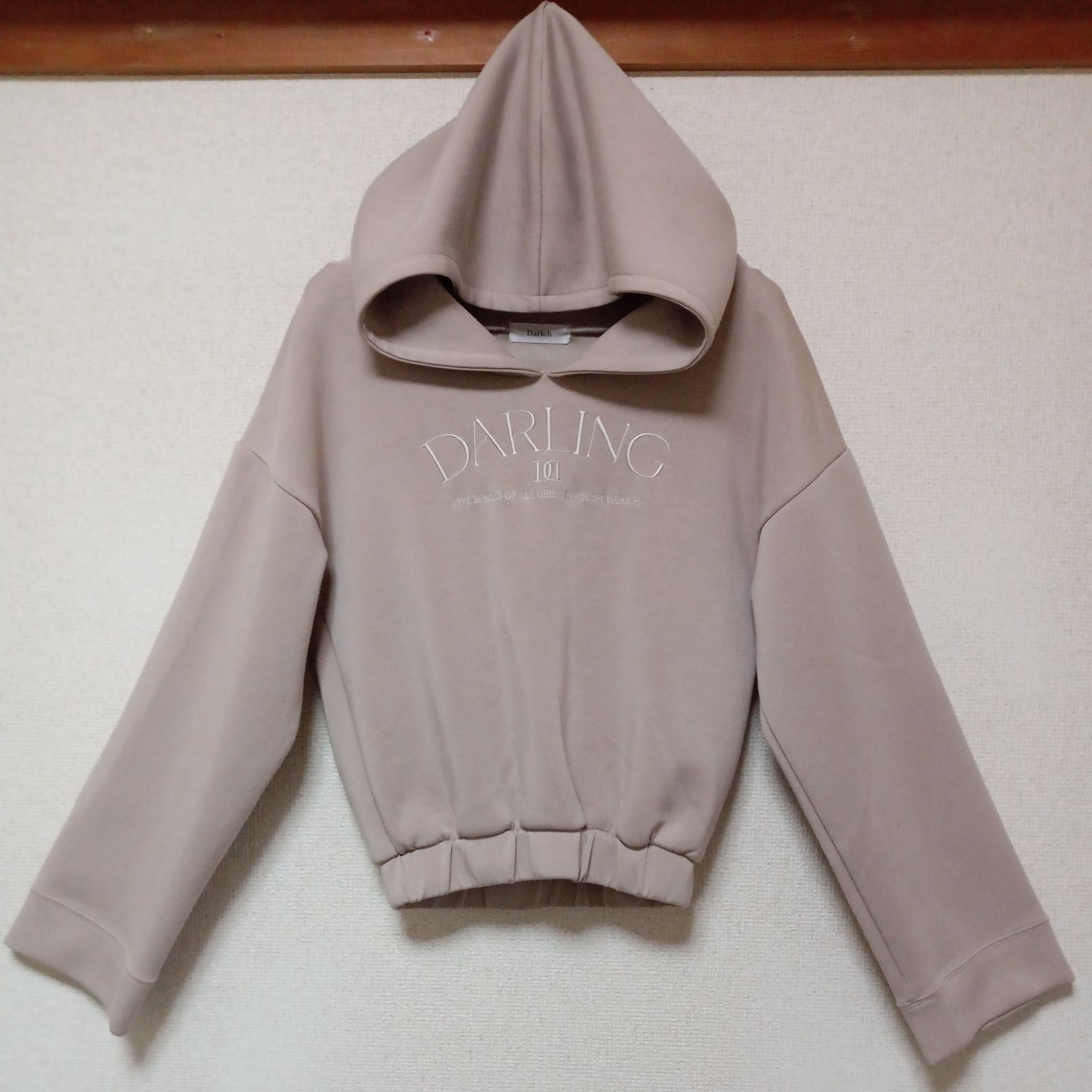 Darichダーリッチクロップドパーカープルオーバーベージュサイズ