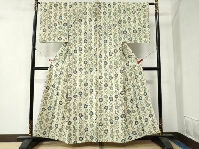 平和屋着物 上質な小紋 紬地 型染め 枝花文 正絹 yc