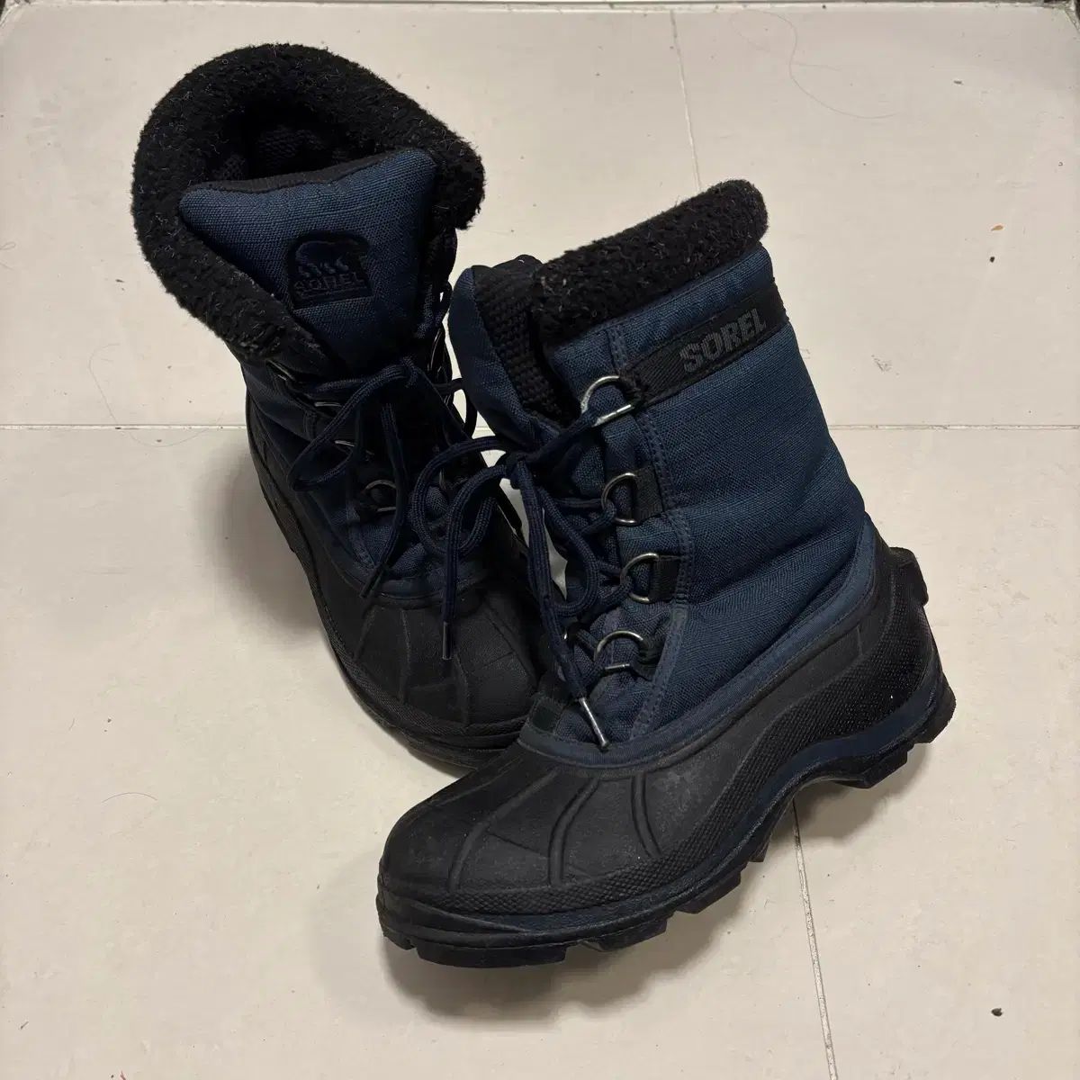 SOREL ソレル ネイビー ブラック シープスキン 防寒 ブーツ 245