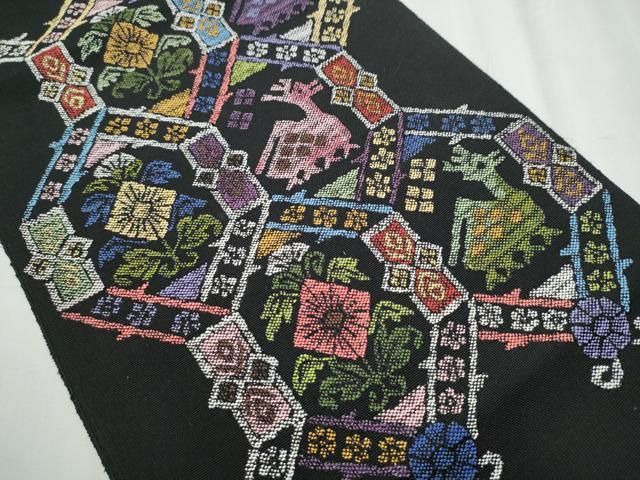 平和屋着物 本場筑前博多織 八寸名古屋帯 有栖川錦 黒地 正絹 hy