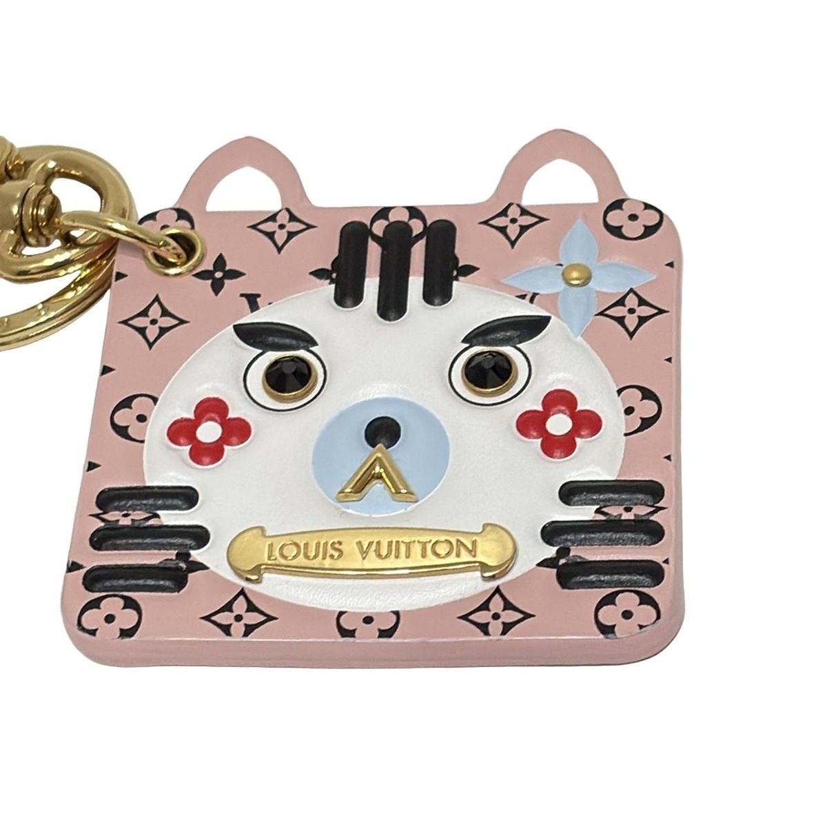 ライトピンク 白