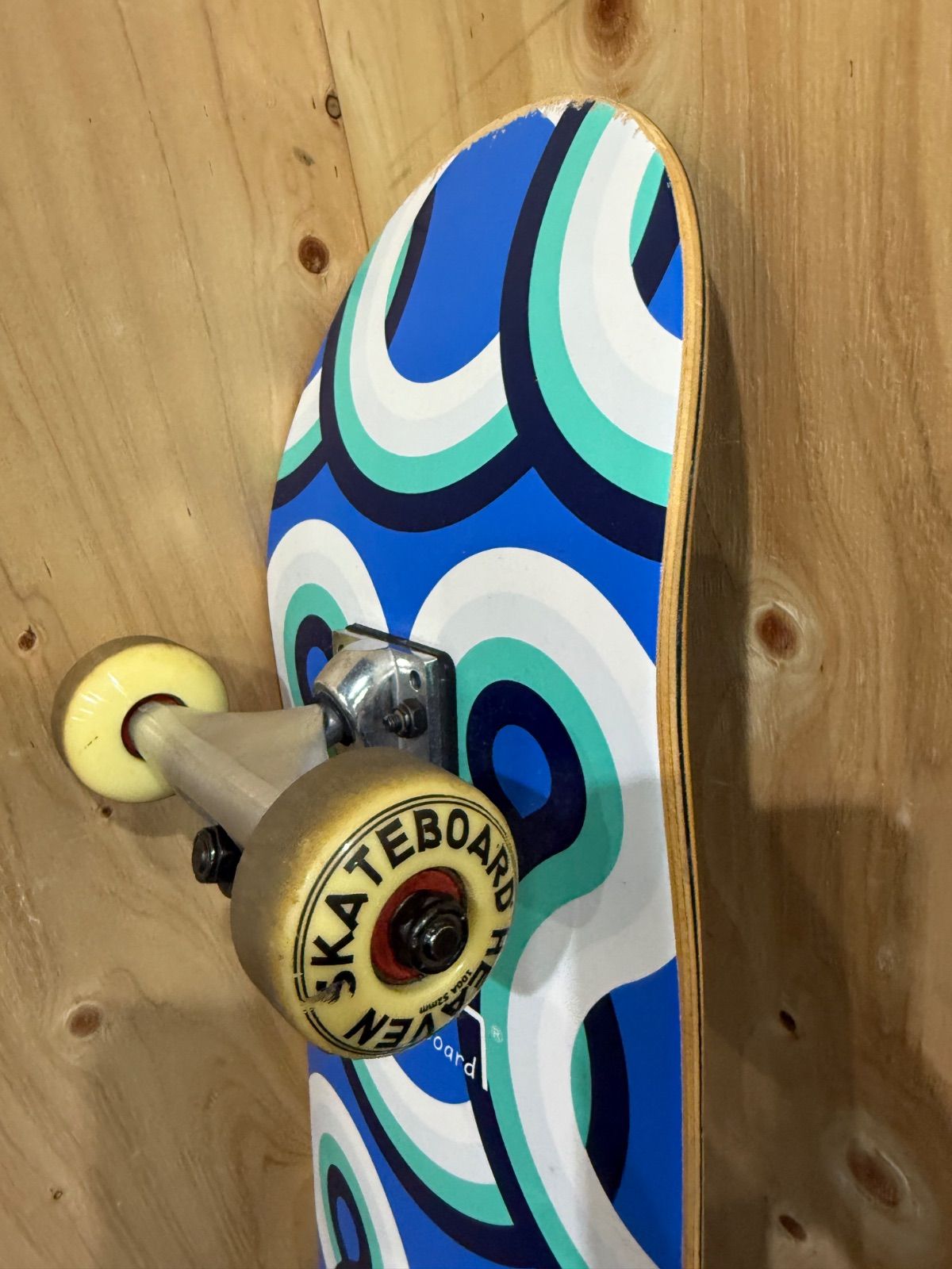 スケートボード ブルーレインボー