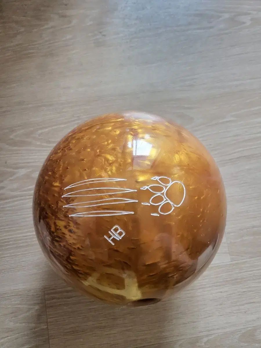 グローバル 900 ハニーバジャー 15 p ボーリング