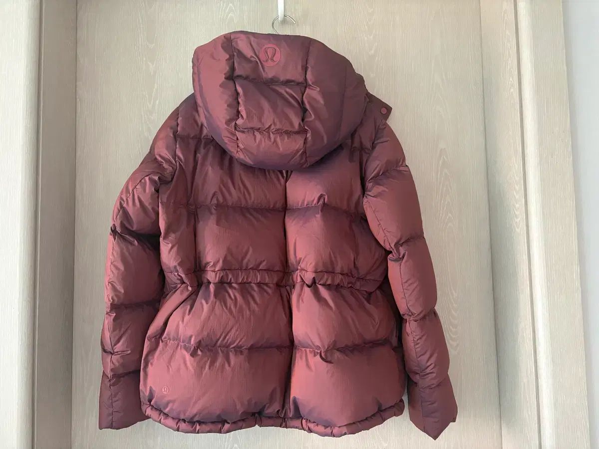 ルルレモン ワンダーパフ ダウン 10