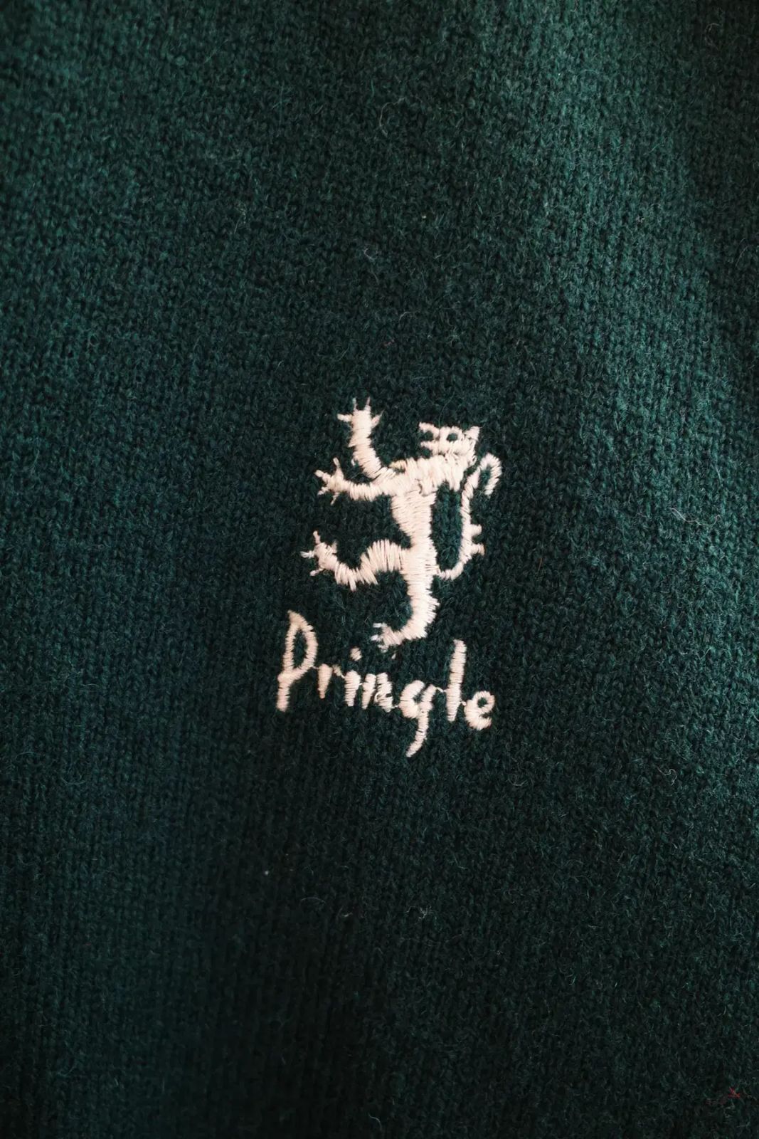 美品◎【英国製】Pringle ウールカーディガン vintage BLACK Pringle ウール 刺繍 カーディガン (MADE IN SCOTLAND) - メルカリ
