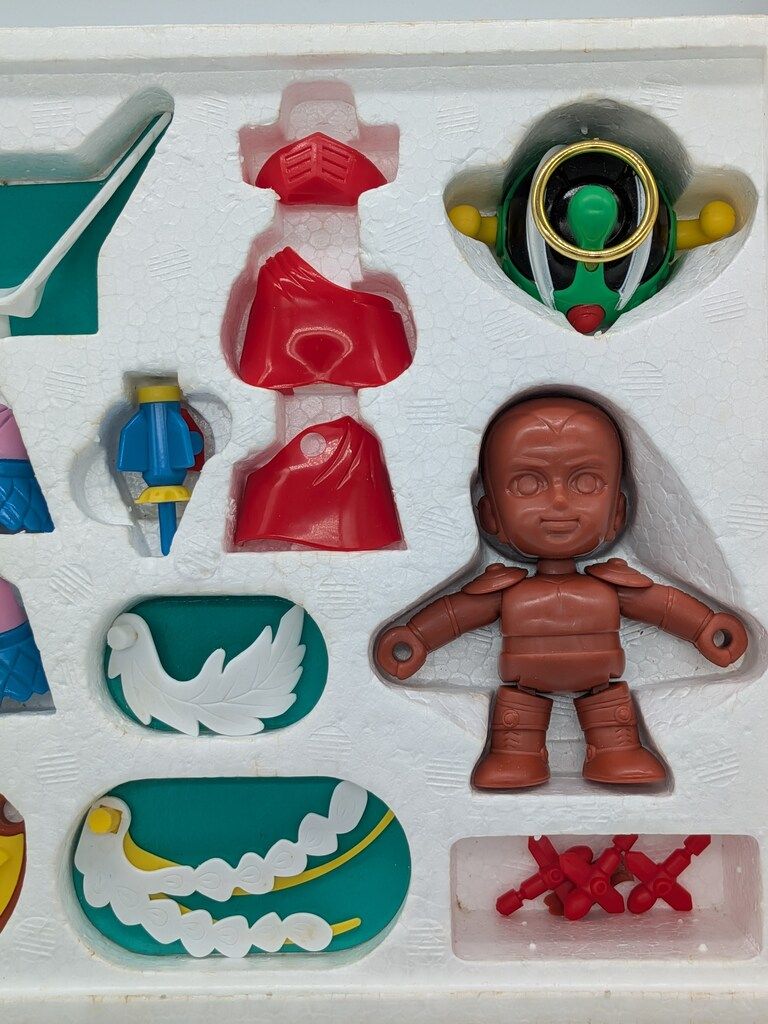 バンダイ ビックリクロス セイントフェニックス&ヘッドロココ - メルカリ