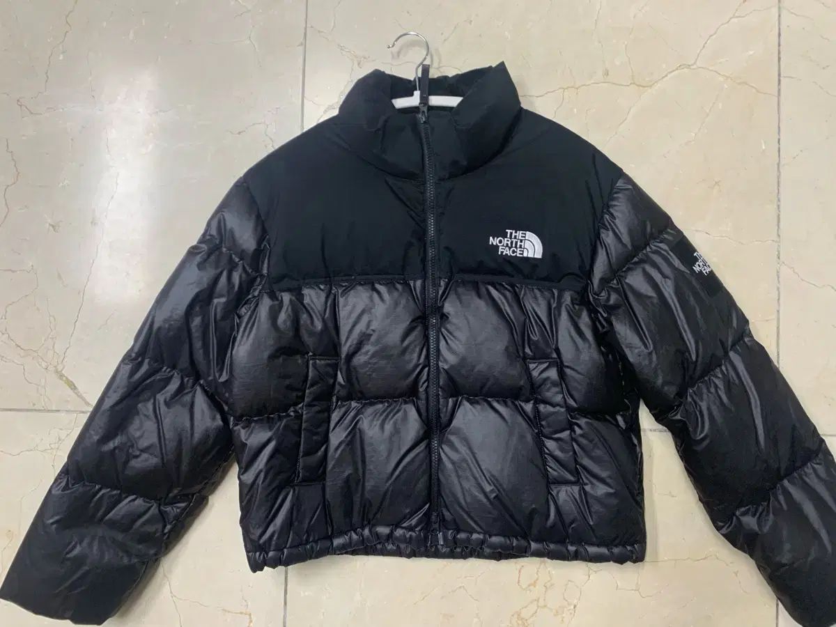 1 2回着用 THE NORTH FACE ザノースフェイス ショート ヌプシ レディース S
