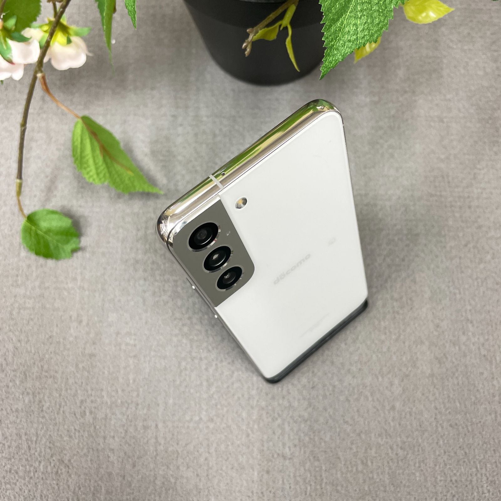 Samsung Galaxy S22 ホワイト 256GB 国内版 SIMフリー 送料無料 - メルカリ