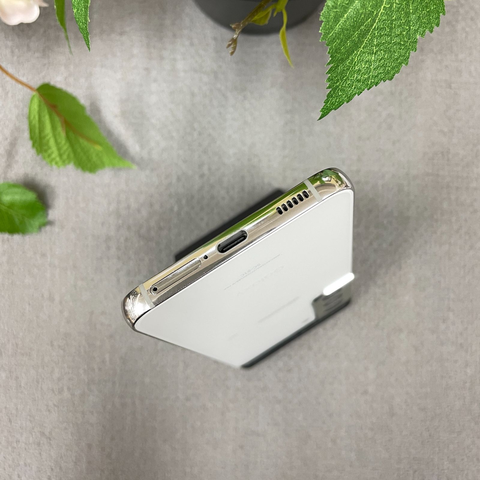 Samsung Galaxy S22 ホワイト 256GB 国内版 SIMフリー 送料無料 - メルカリ