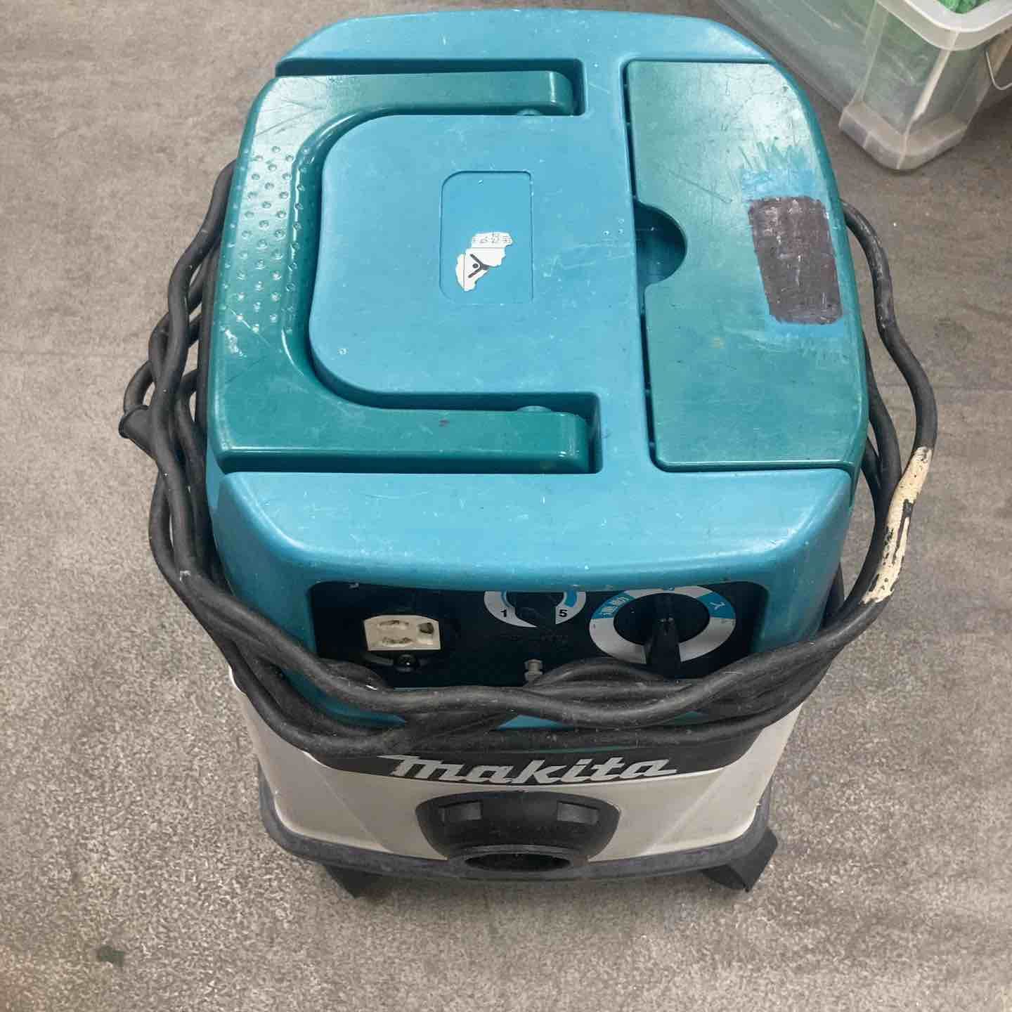 ☆マキタ(makita) 集じん機 乾式 475(P)【川崎店】 - メルカリ