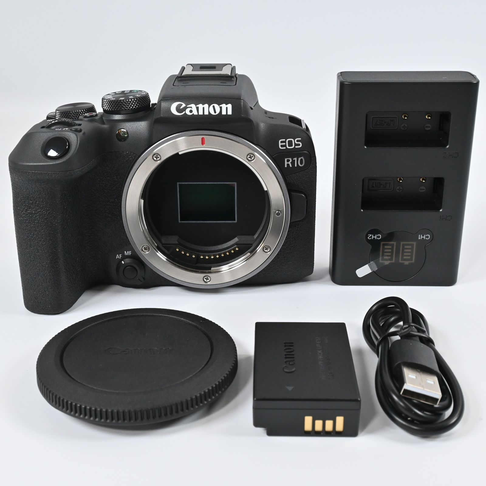 【ほぼ新品】 Canon EOS R10 ボディ ショット数1000以下 ☆極上品☆Canon EOS R10 ボディ ショット数 1000以下 - メルカリ