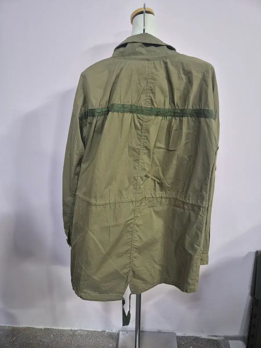 ZADIG-VOLTAIRE ザディグ エ ヴォルテール カーキ マウンテンパーカー ジャケット