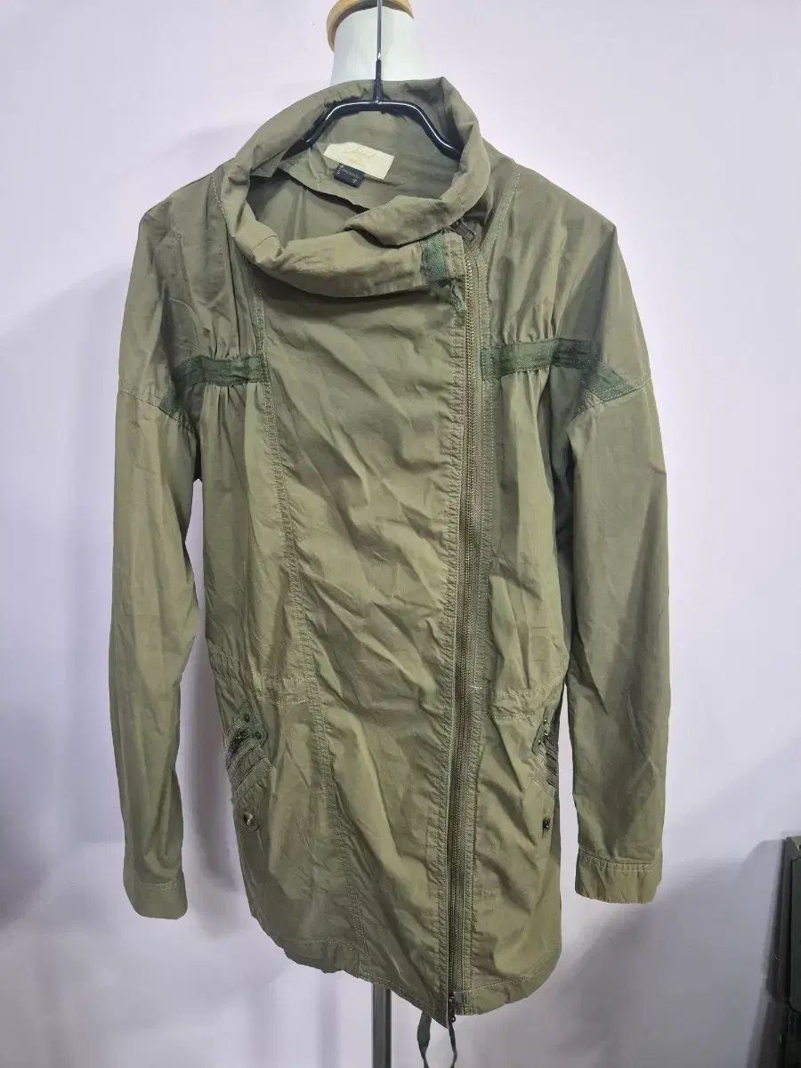 ZADIG-VOLTAIRE ザディグ エ ヴォルテール カーキ マウンテンパーカー ジャケット