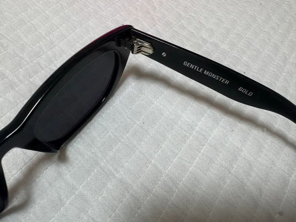  GENTLE MONSTER ジェントルモンスター 27 and 7 サングラス フルセット サングラス 小物