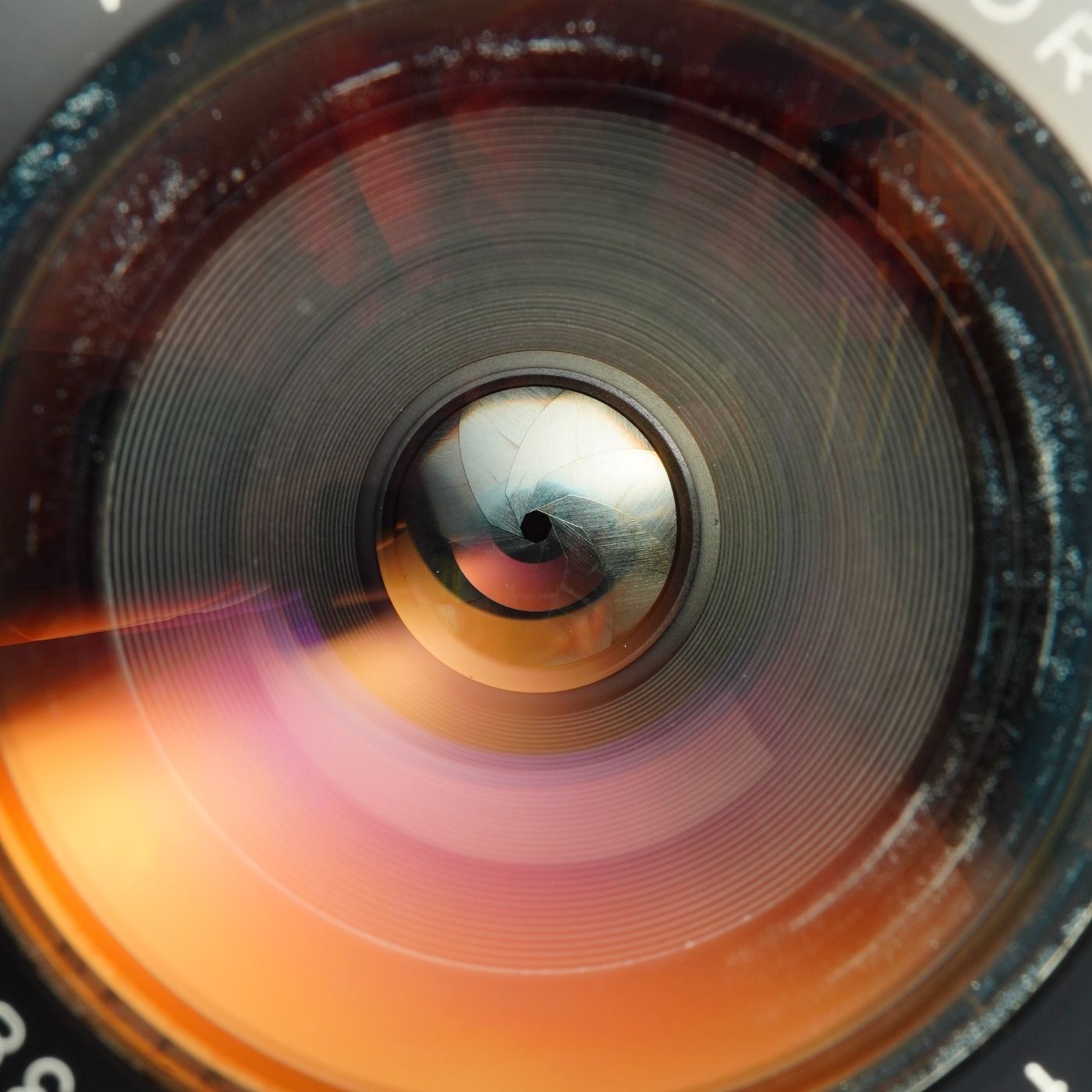 8 単焦点レンズ