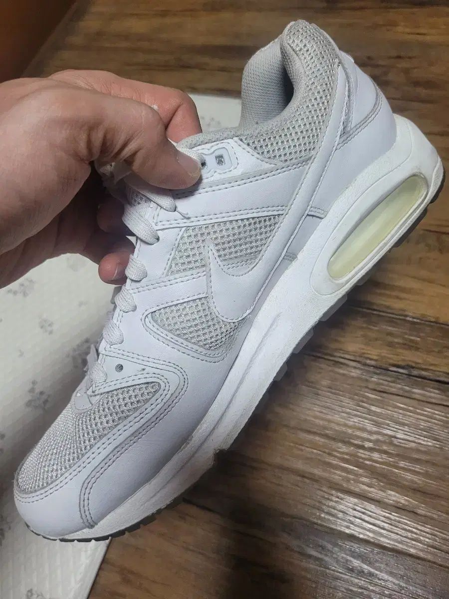ナイキ エアマックス コマンド メンズ ランニングシューズ Airmax 629