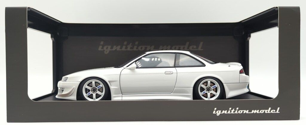 ignition model 1 18レジン製 VERTEX S 14 Silvia White IG 3080