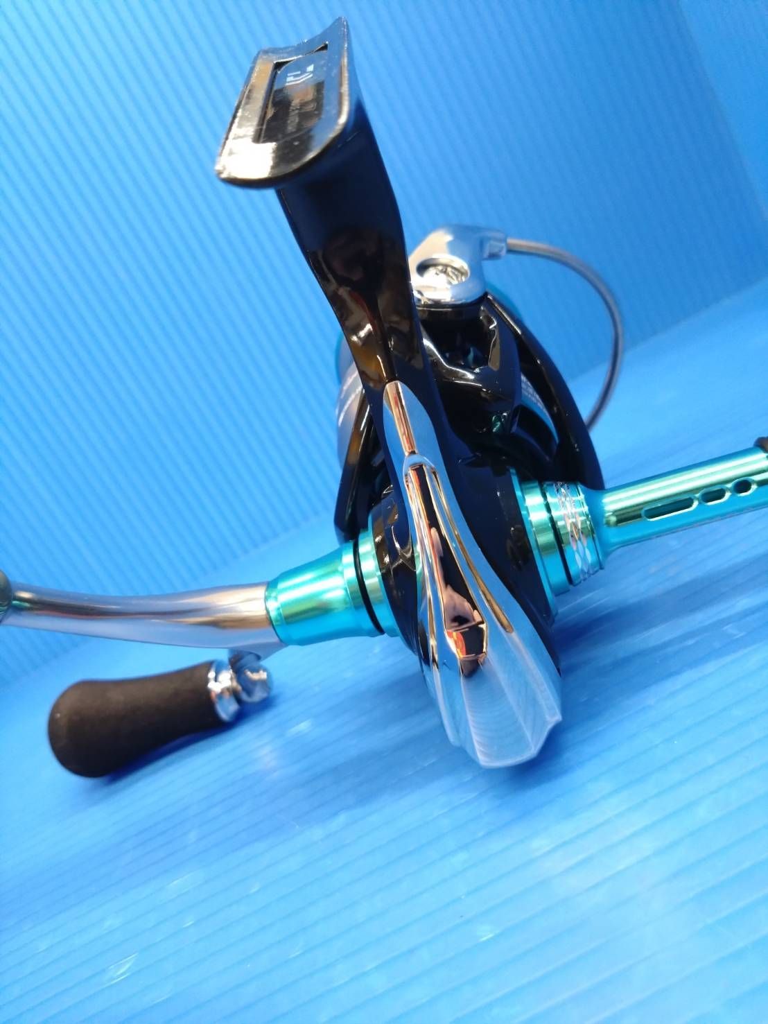 ダイワ 23エメラルダスRX FC LT2500S－H－DH スピニング W