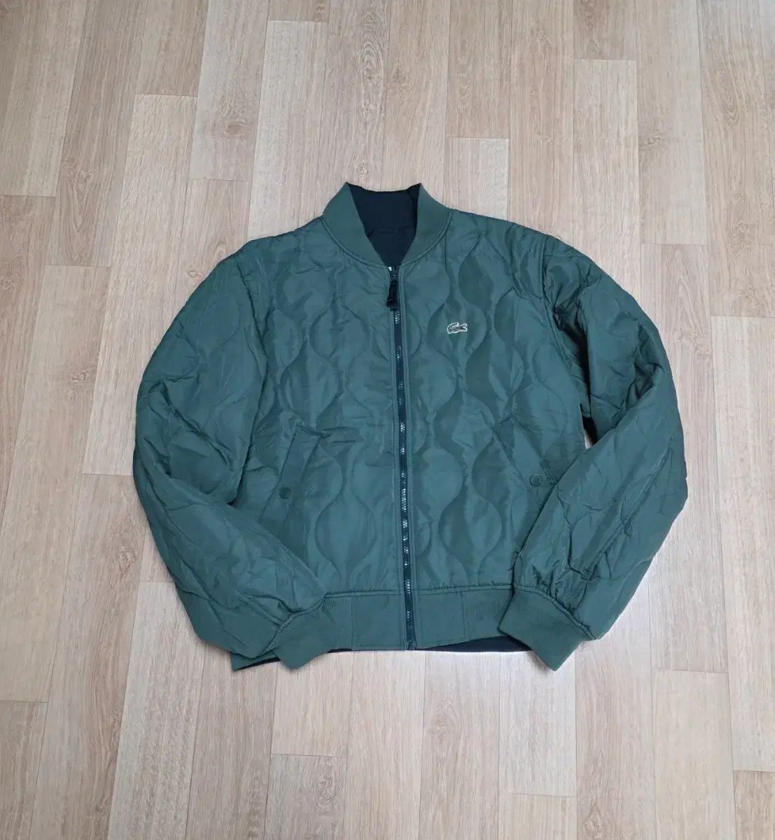 み ラコステ リバーシブル 軽量ダウン メンズ 105