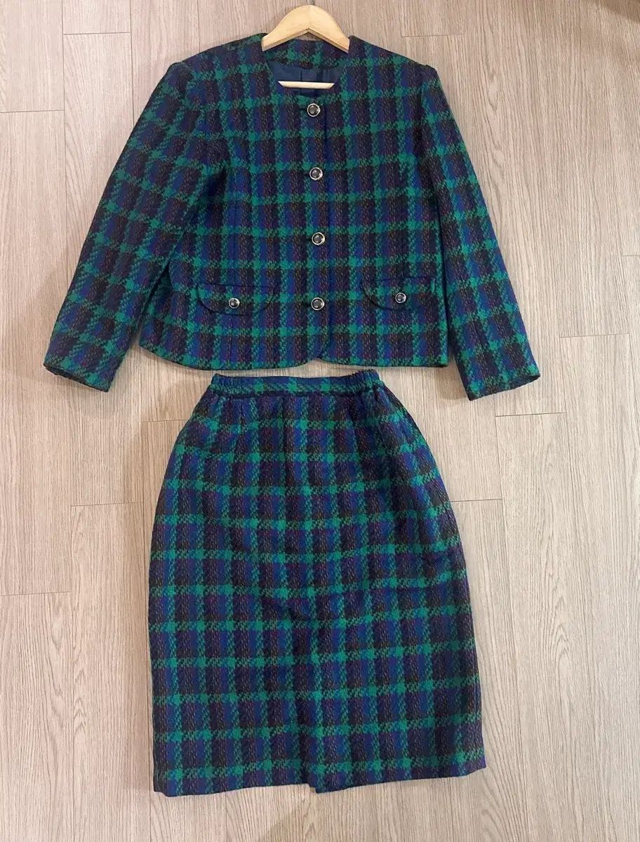 オフハート ジャケット スカート セットアップ ウール 70