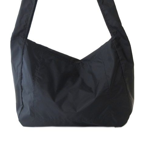 コムデギャルソン COMME des GARCONS 美品 メッセンジャーバッグ