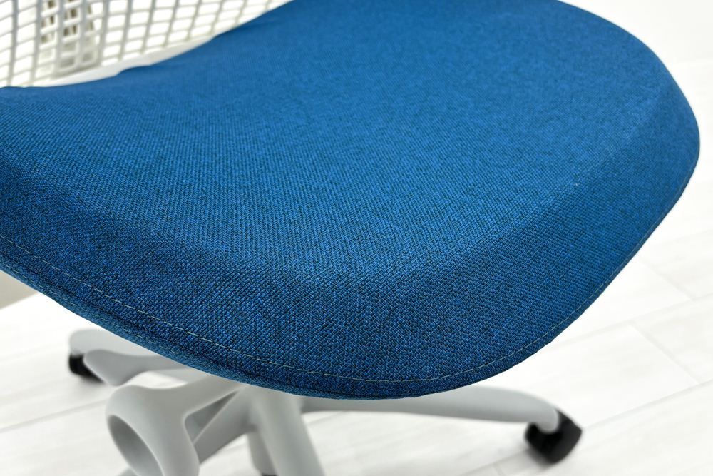 ハーマンミラー