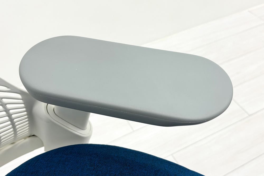 ハーマンミラー