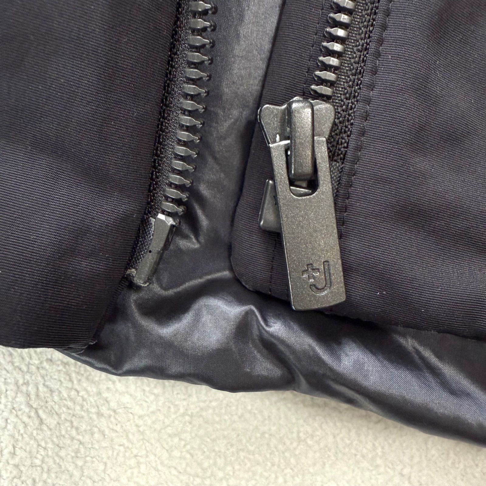 美品・希少オンライン限定サイズ3XL✨ユニクロ UNIQLO+J ハイブリッド