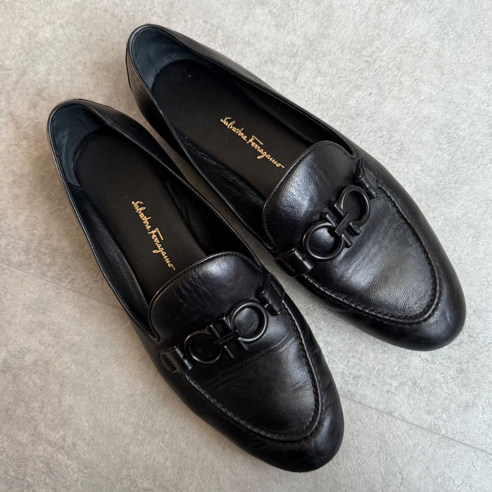 SalvatoreFerragamo サルヴァトーレフェラガモ ガンチーニ レザー