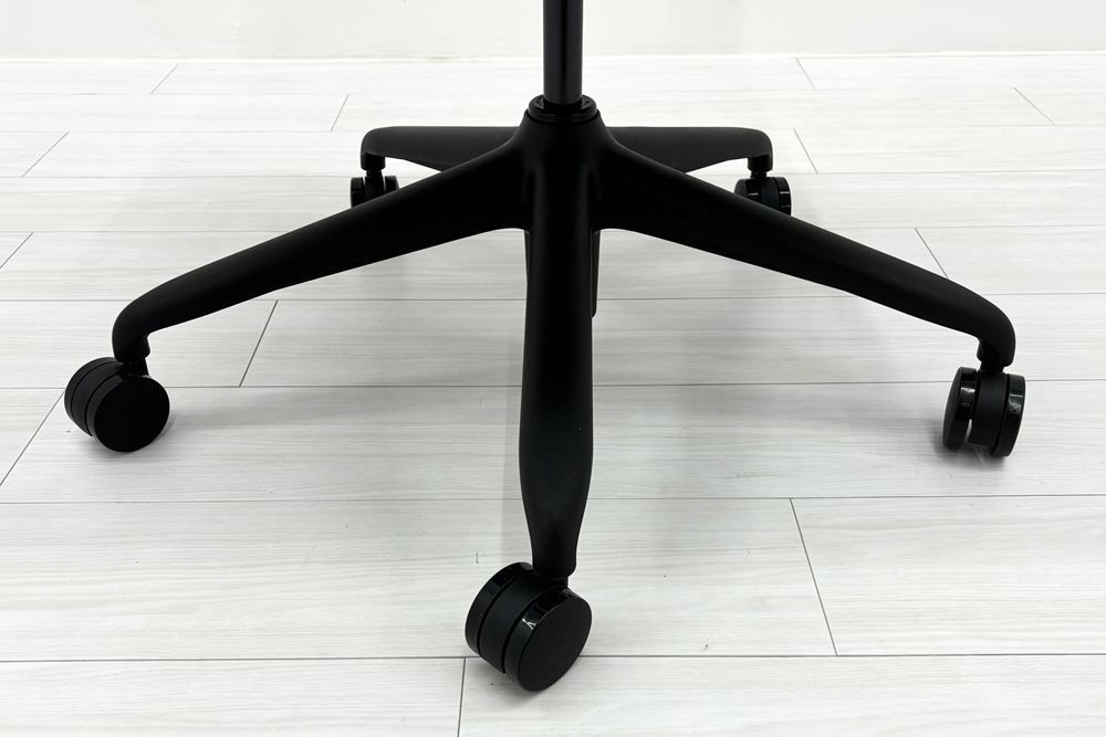 Miller オフィス家具