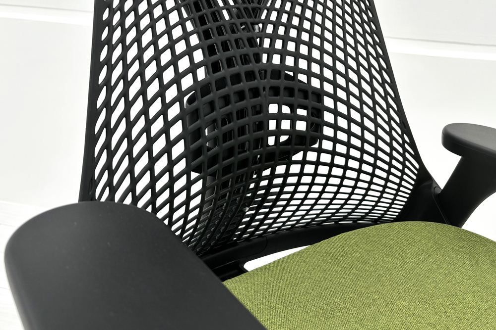 フルアジャスタブルアーム ランバーサポート