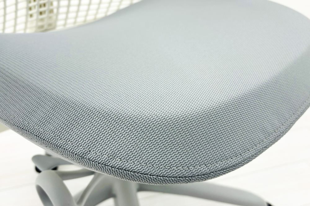 ミドルバック Herman