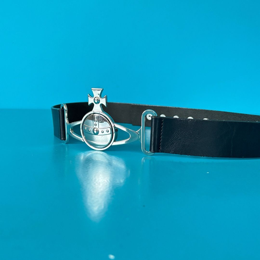 A 15 ヴィヴィアンウエストウッド スプリットオーブ レザー ベルト