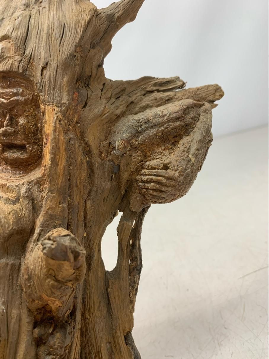 木彫り 骨董 アンティーク 貴重 根彫 不動明王 人物像 木彫り 骨董 流木 アート 仏教美術 レトロ