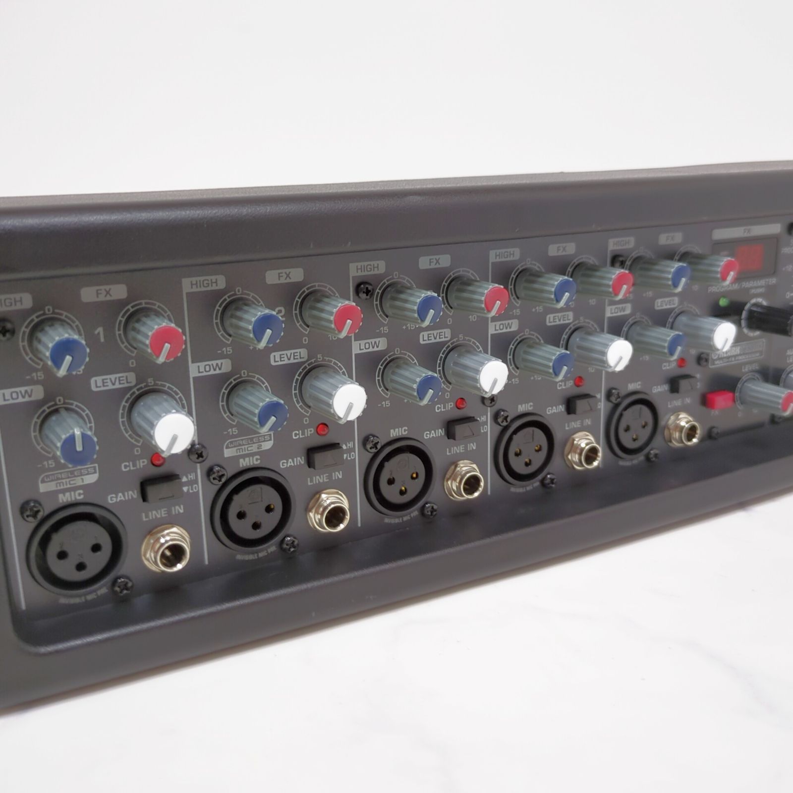 ベリンガー 5ch パワードミキサー EUROPOWER PMP550M - メルカリ