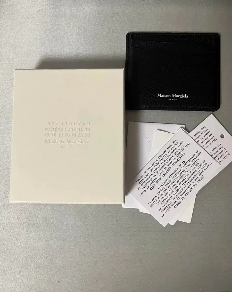 メゾンマルジェラ ブラック カードウォレット フルセット