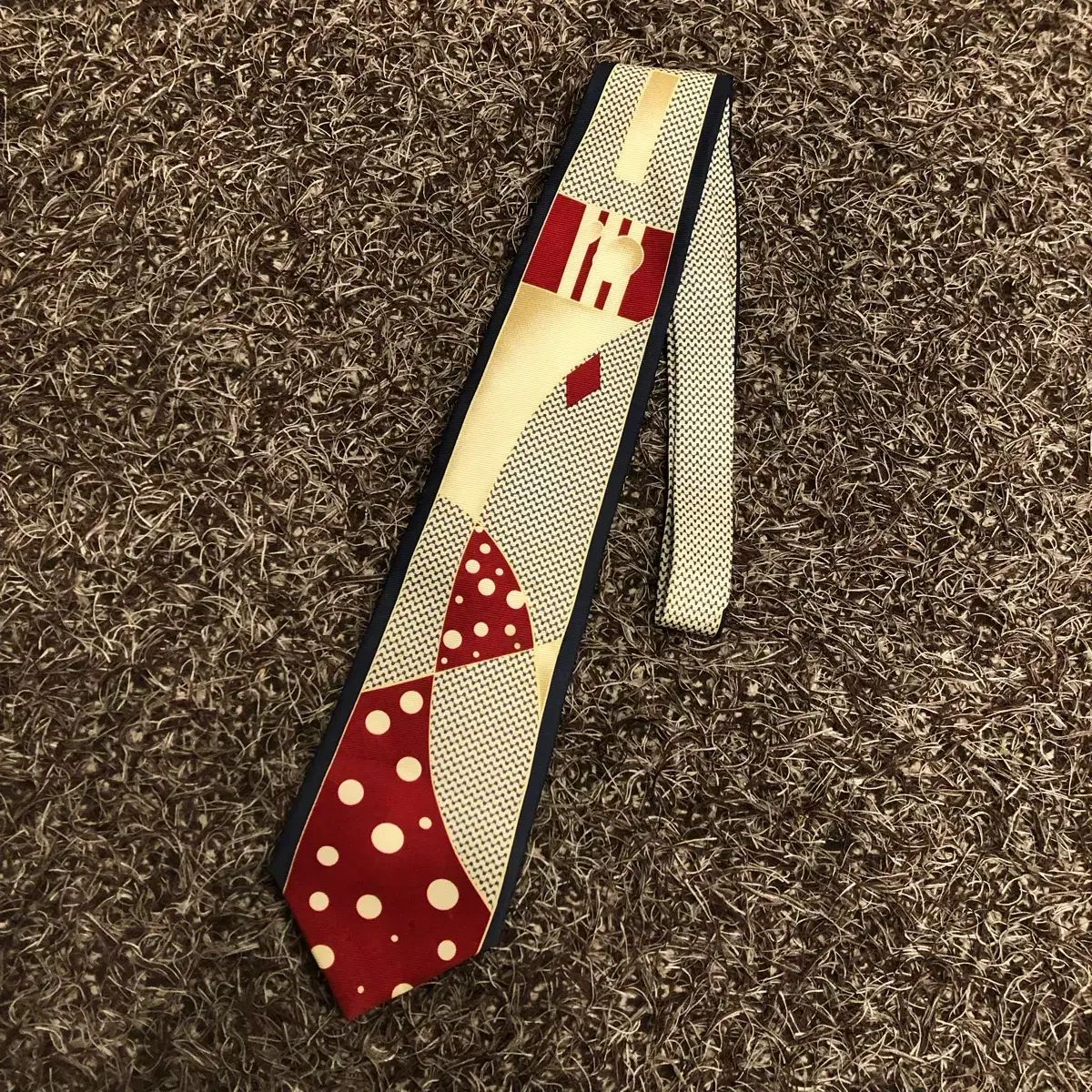 ローラン・ベロン シルク ドット ネックタイ