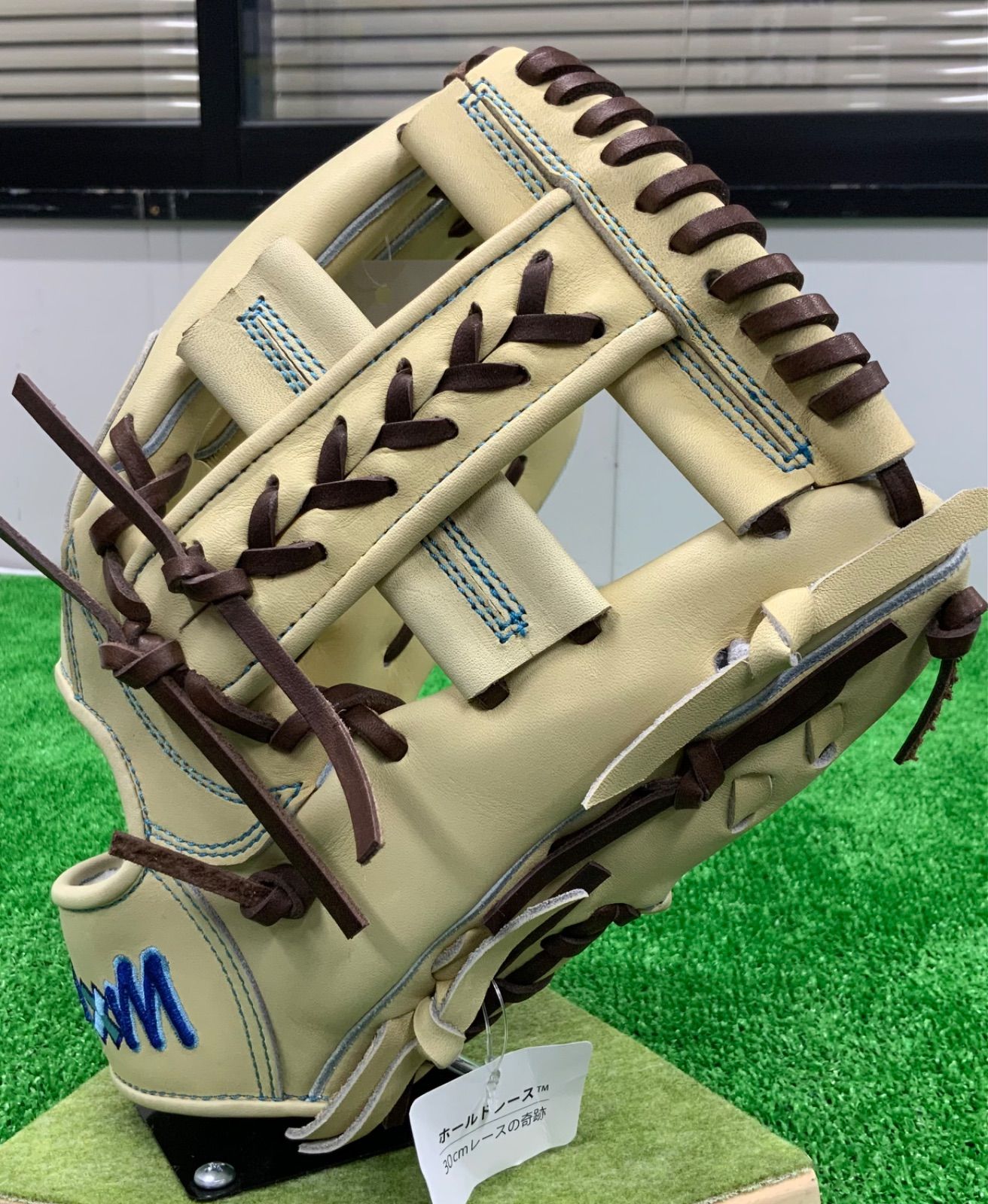 期間 クリマス 20 OFF D M硬式用グラブ 右投 内野手用 ショップ モデル