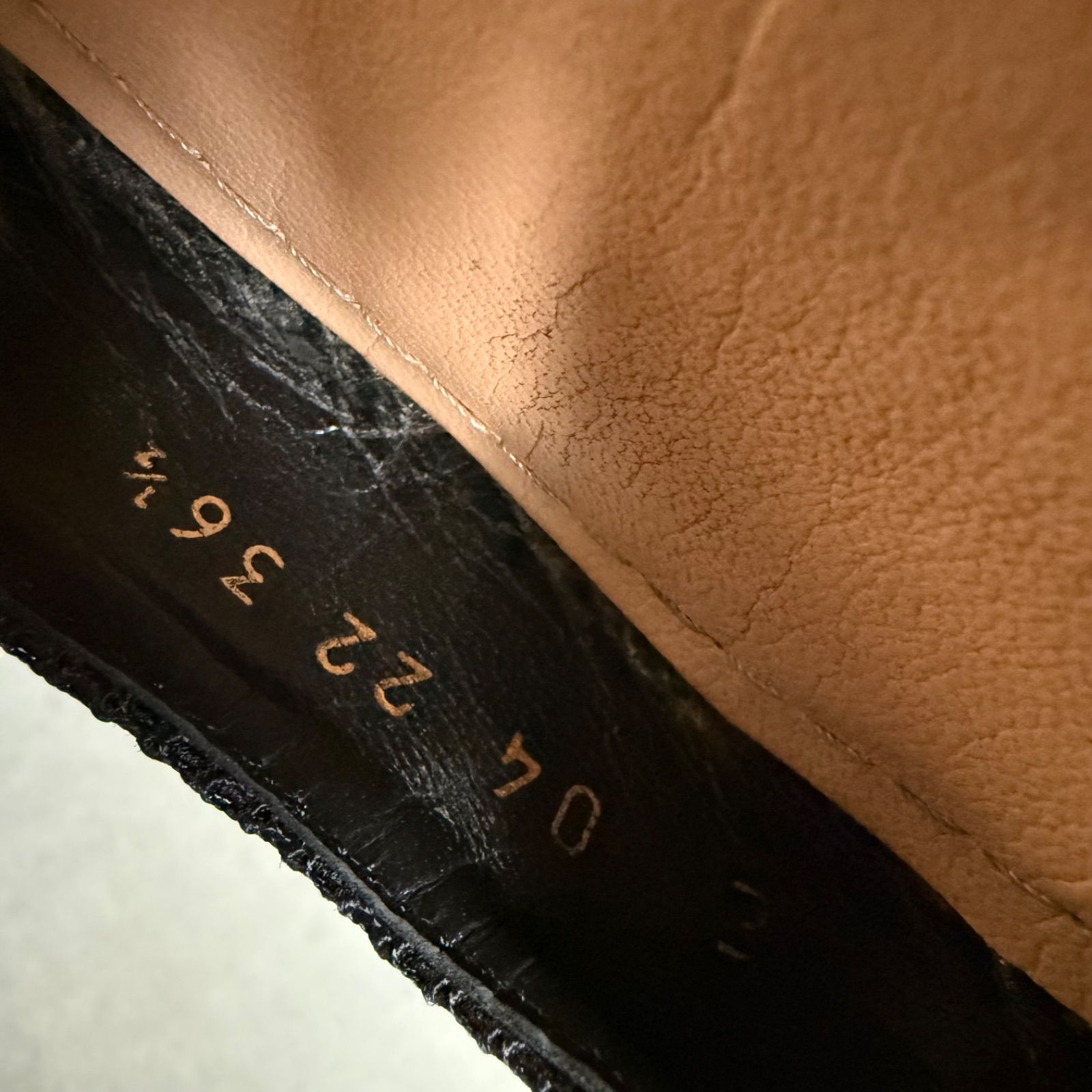 フラットパンプス 黒