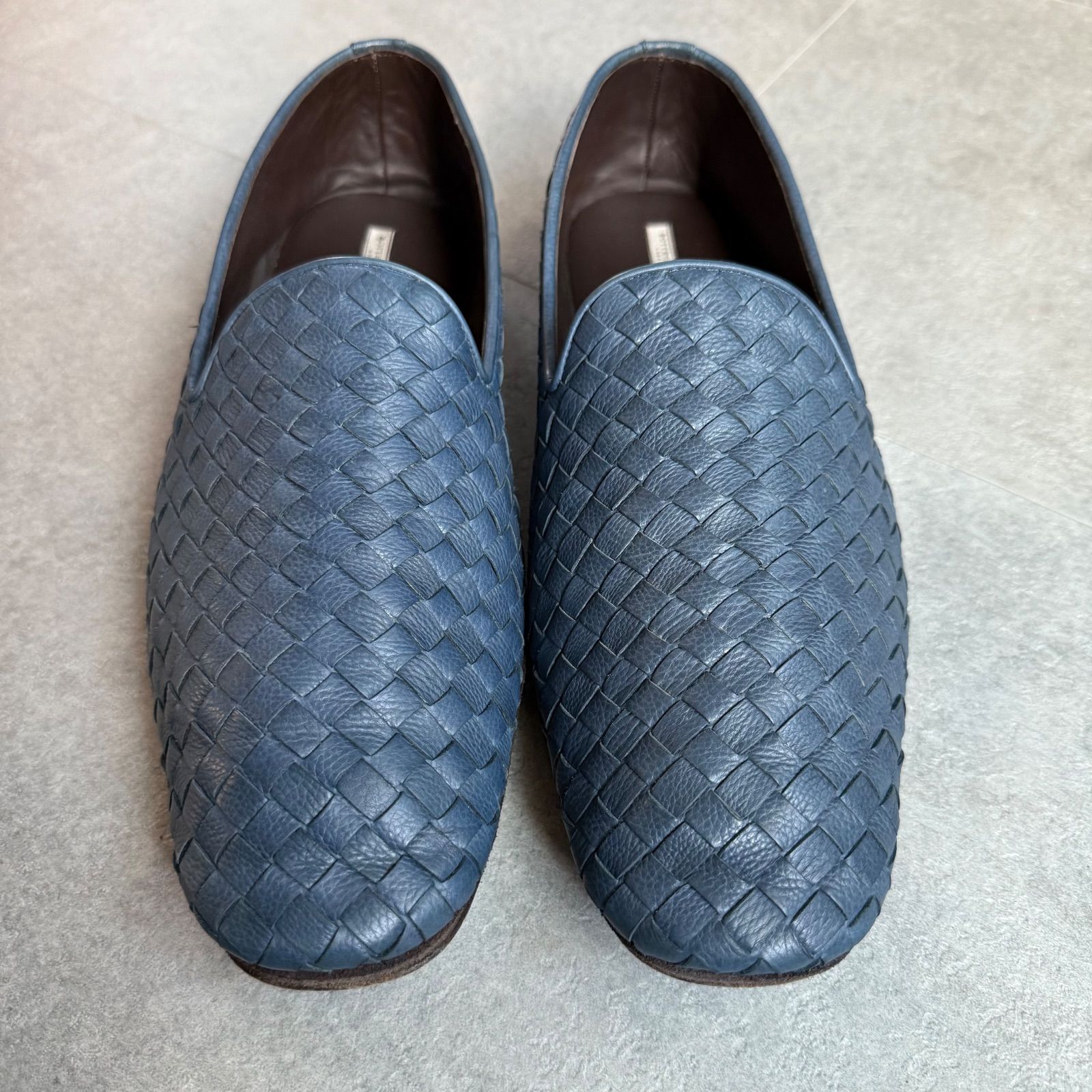 美品ボッテガヴェネタBOTTEGA VENETAローファー イントレチャート37 BOTTEGA VENETA ローファー イントレチャートレザーブラック