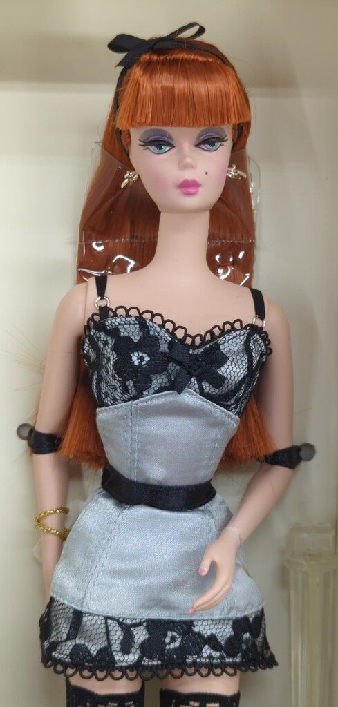 マテル バービー FMC ランジェリー#6(赤毛ストレート) - メルカリ